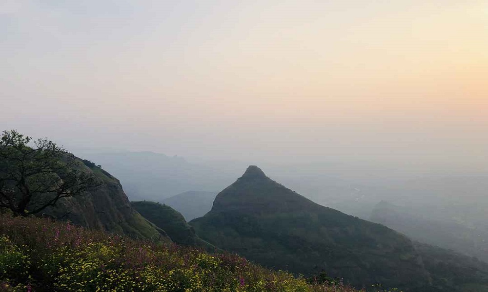 Lions point is one of the most mesmeric and frequently visited viewpoints in Lonavala.